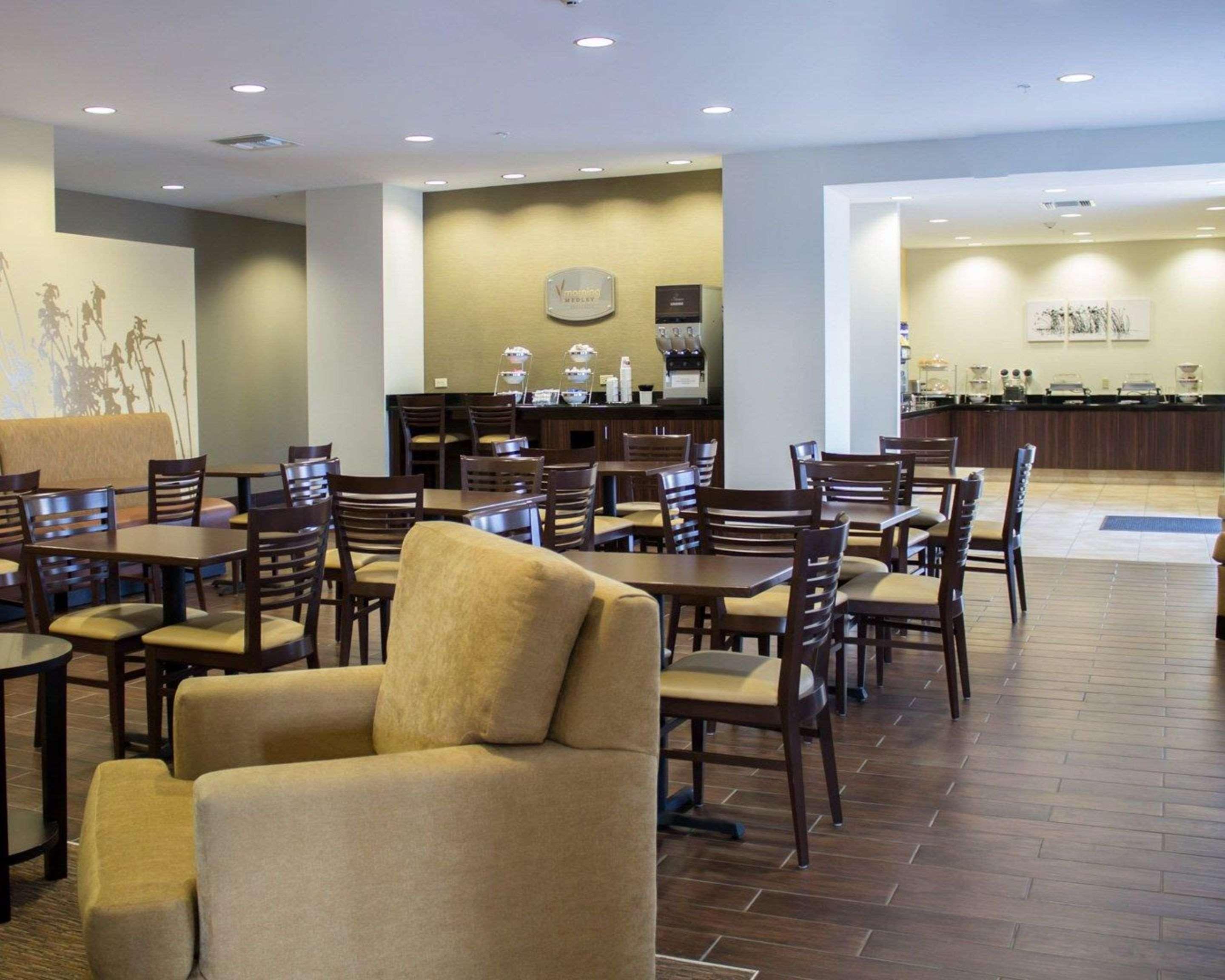 Sleep Inn & Suites Moundsville - Wheeling Zewnętrze zdjęcie